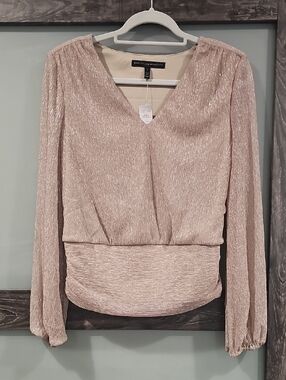 White House Black Market Metallic Blush V-Neck Long Sleeve Blouse